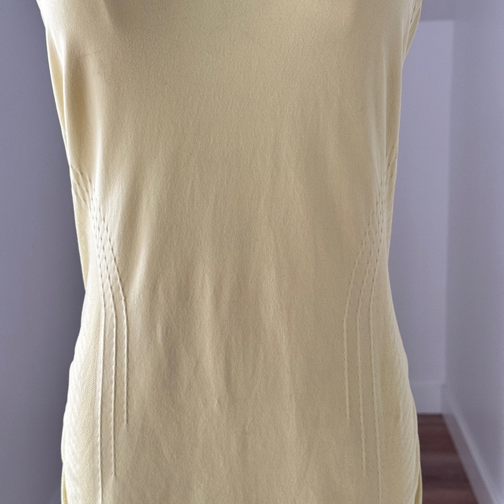 Athleta Speedlight Racerback Tank | Yellow, Ruched Sides, Size Large - Picture 4 of 10